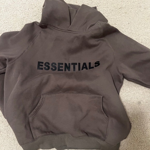 Essentials sweatshirt - Picture 1 of 3